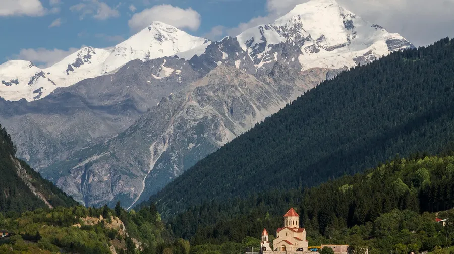 کوه های قفقاز - نارون اکوتور